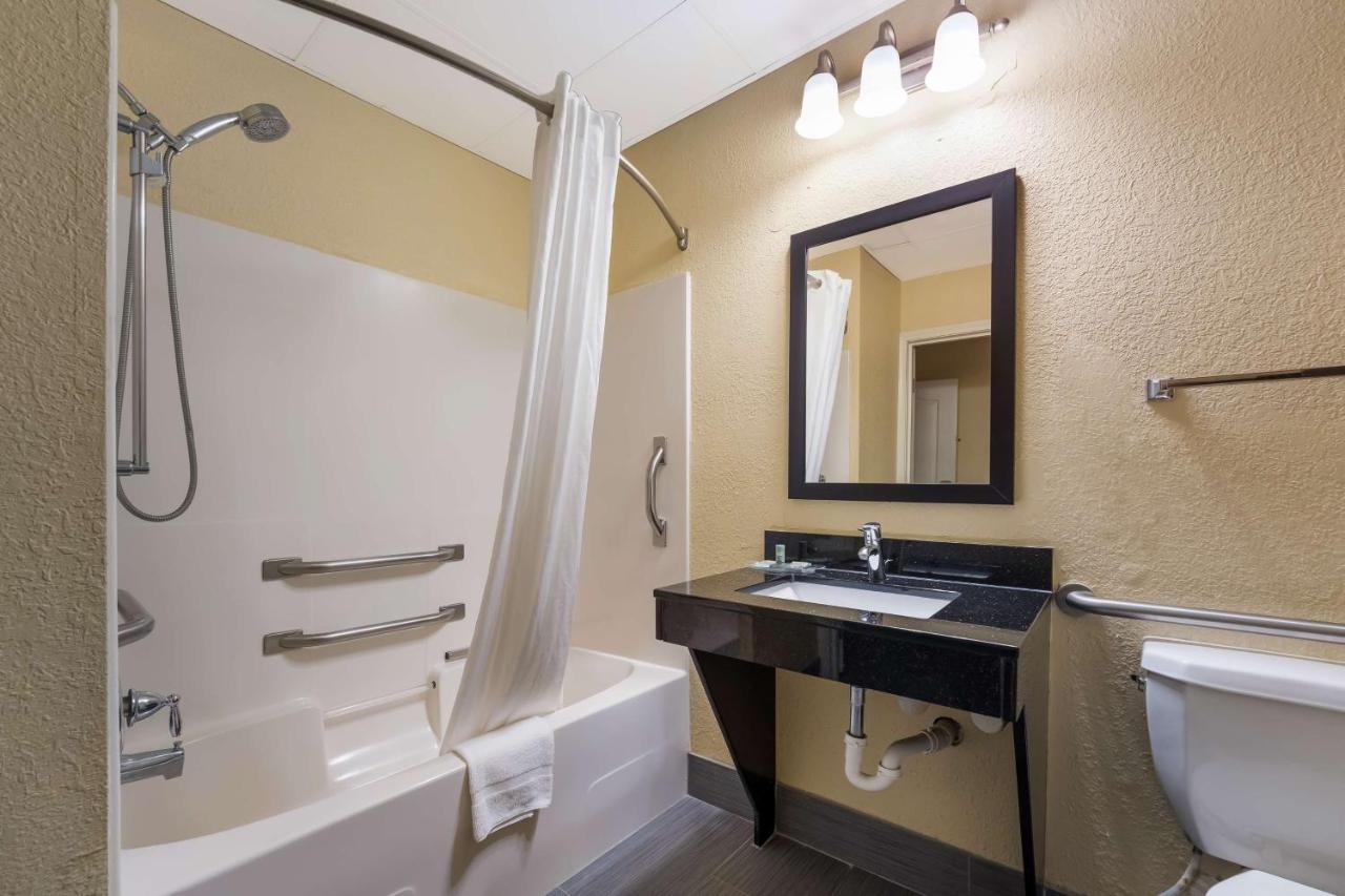 Best Western Bradbury Inn & Suites Perry Buitenkant foto
