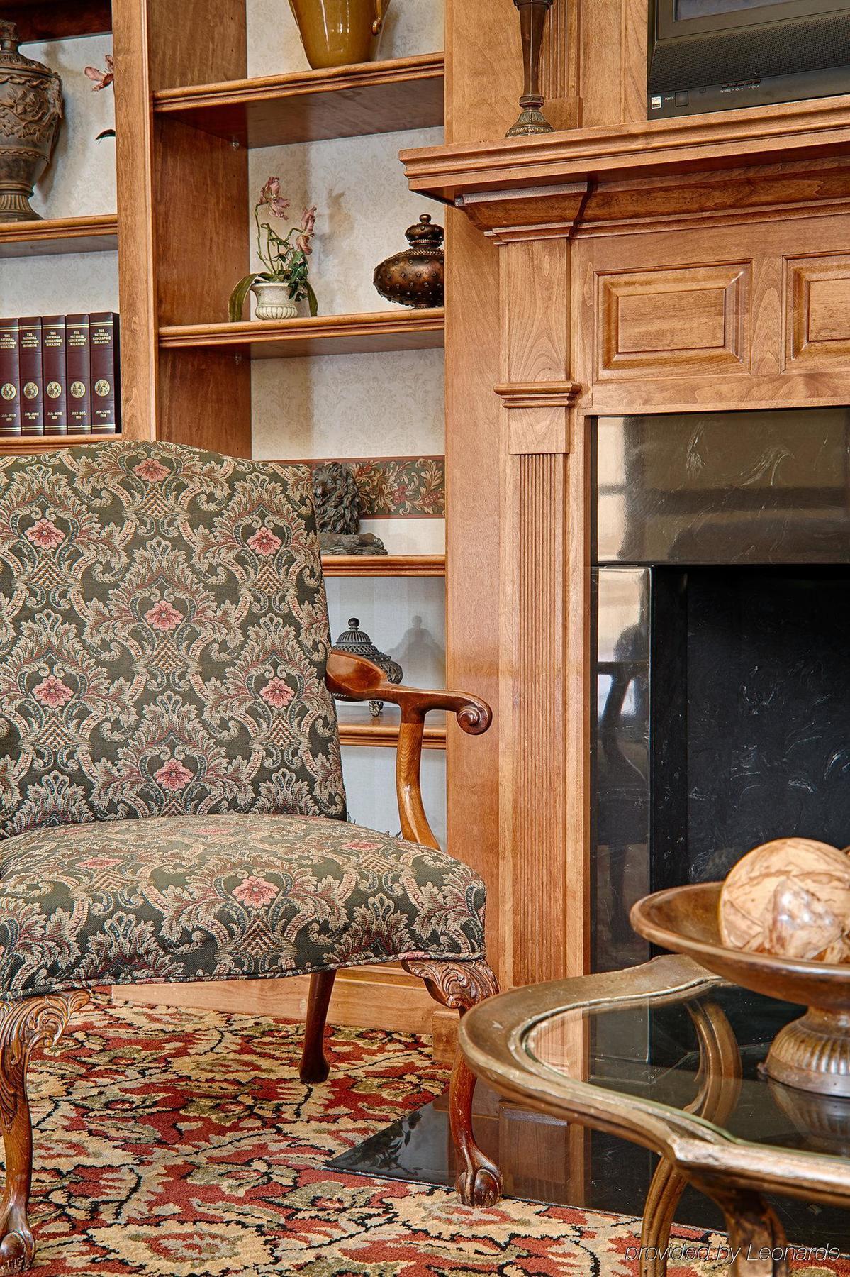 Best Western Bradbury Inn & Suites Perry Buitenkant foto