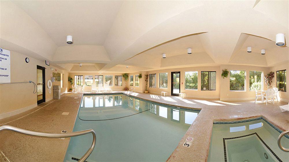 Best Western Bradbury Inn & Suites Perry Buitenkant foto